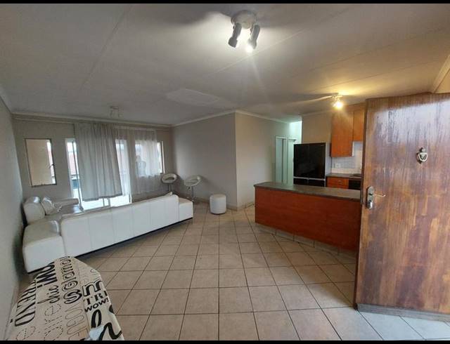 2 BEDROOM PROPERTY TO RENT IN COUNTRY VIEW ESTATE